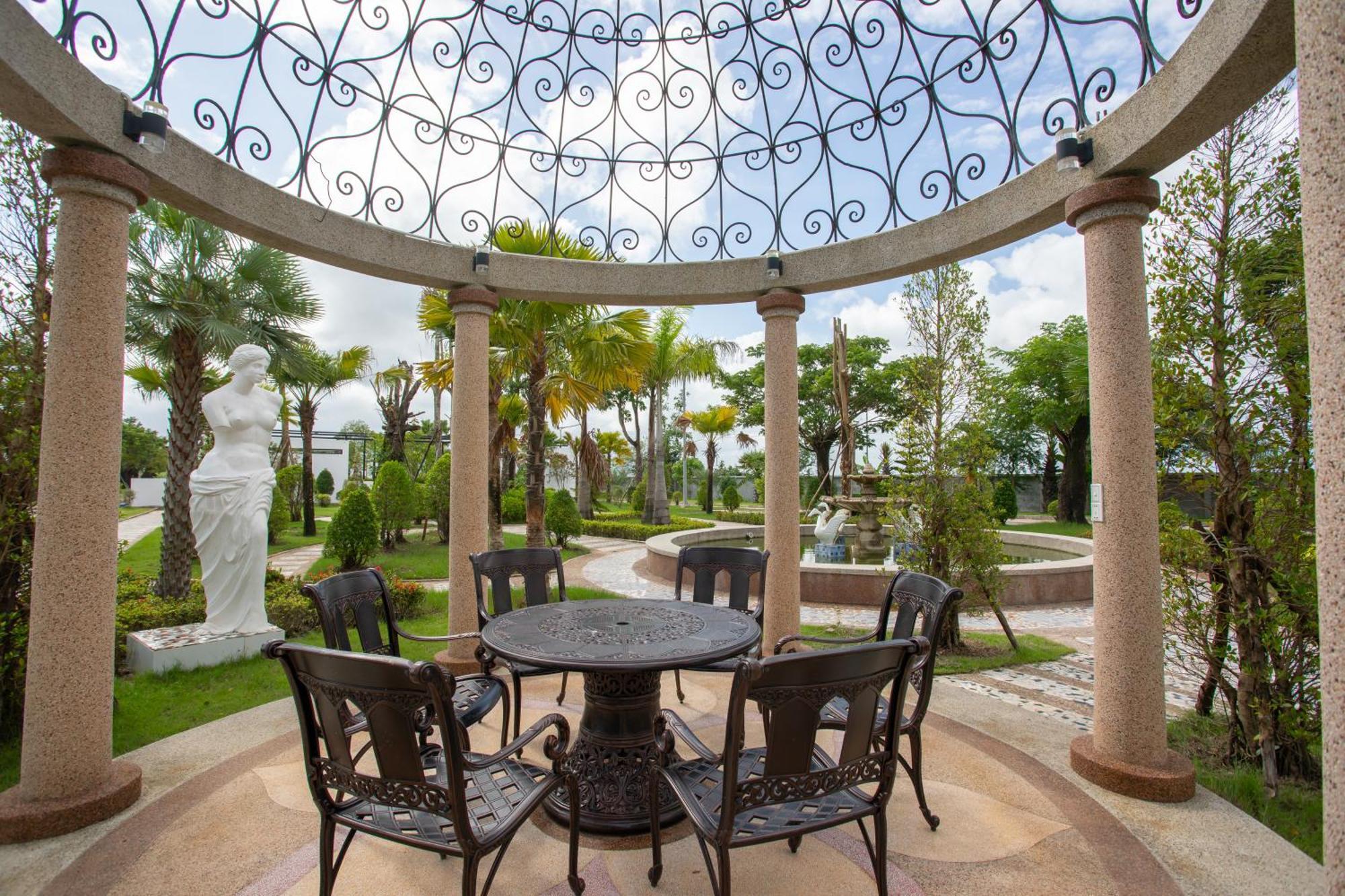 סיהאנוקוויל Wonderland Suites And Resort מראה חיצוני תמונה